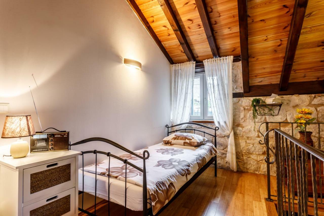 Villa Saint Lucas Split Exterior photo